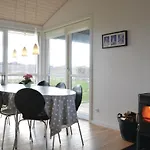 別荘 Three-bedroom In *
