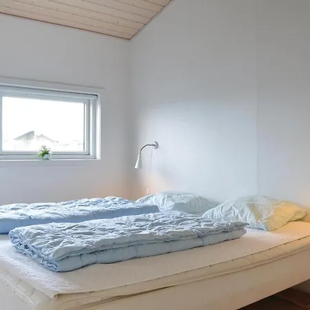 Three-bedroom In Holiday home Lemvig