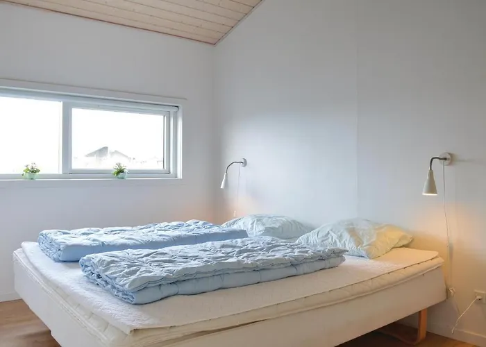 Three-bedroom In Casa de Férias Lemvig